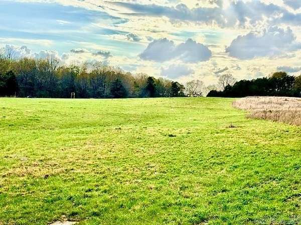 37 Acres of Land for Sale in Maynard, Arkansas