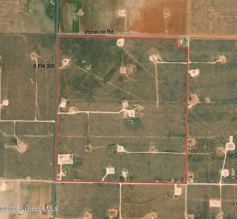 169 Acres of Recreational Land for Sale in Levelland, Texas