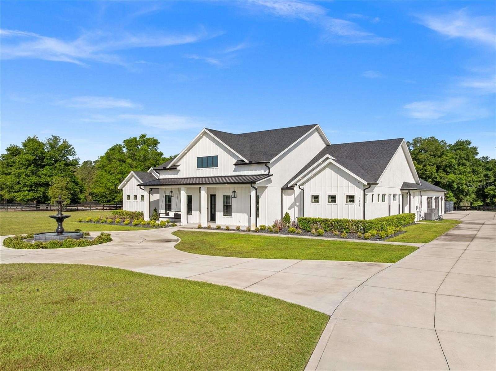 3.75 Acres of Land with Home for Sale in Eustis, Florida