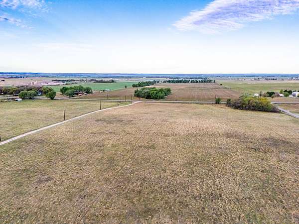 9 Acres of Land for Sale in Watonga, Oklahoma