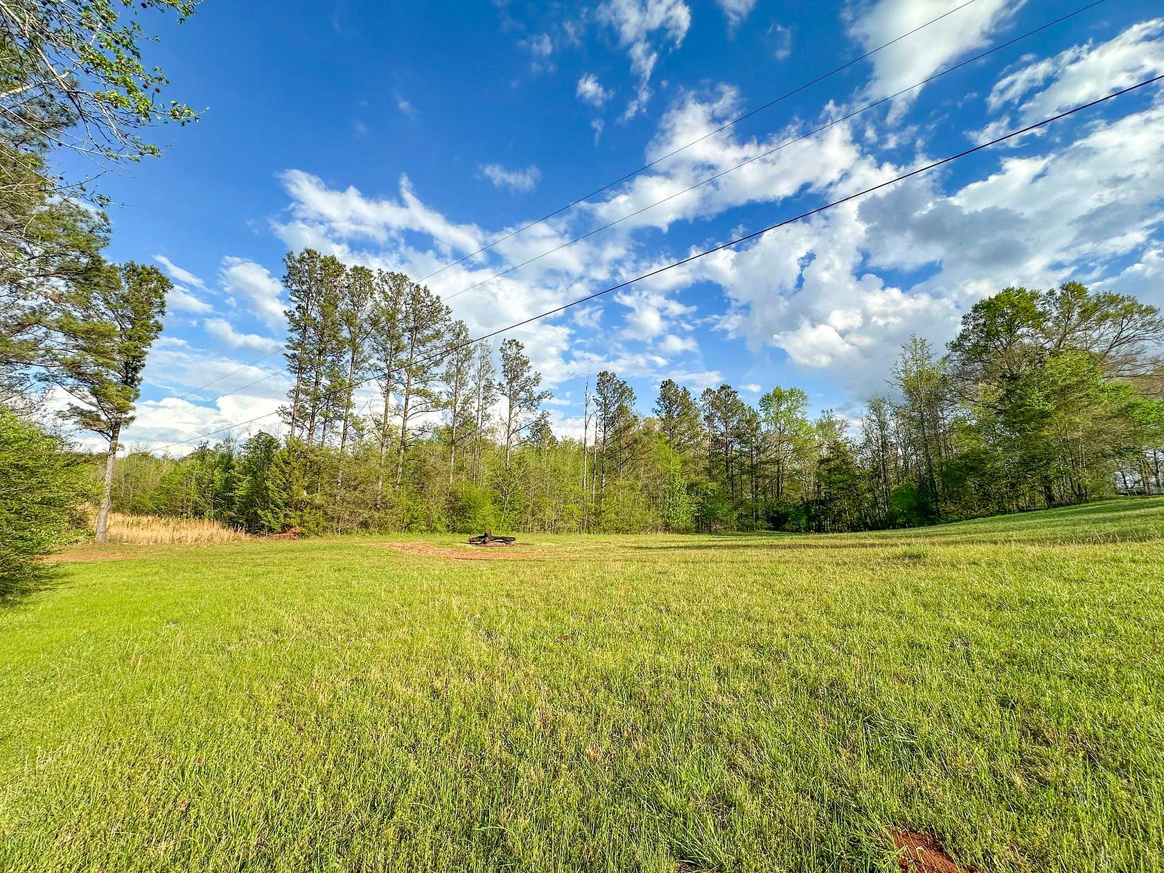 24 Acres of Recreational & Residential Land for Sale in La Fayette, Alabama