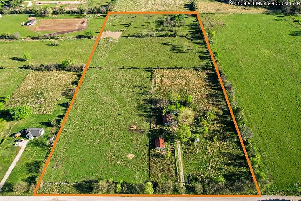 19.9 Acres of Land for Sale in Gentry, Arkansas