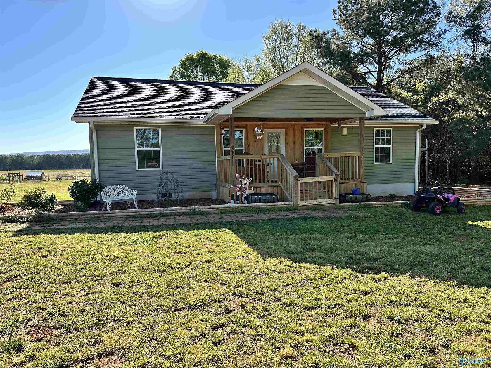 10.1 Acres of Land with Home for Sale in Gaylesville, Alabama