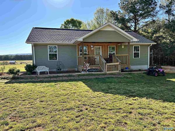 10.1 Acres of Land with Home for Sale in Gaylesville, Alabama