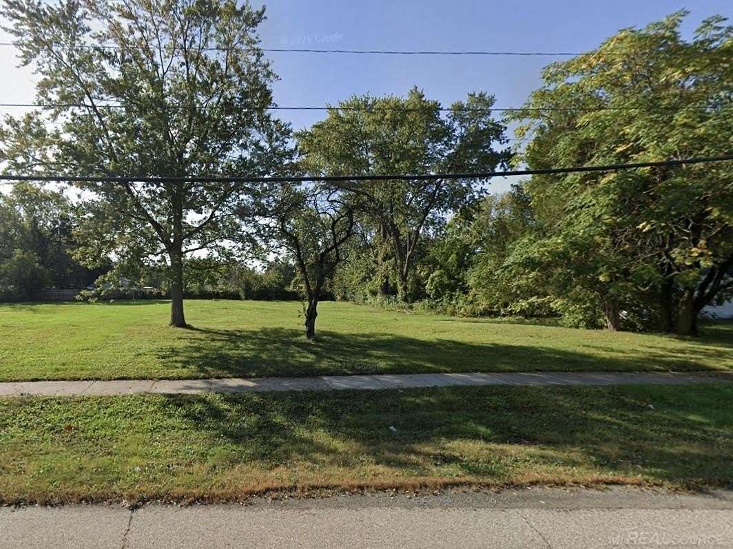 0.41 Acres of Residential Land for Sale in Warren, Michigan