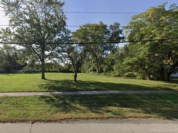 0.41 Acres of Residential Land for Sale in Warren, Michigan