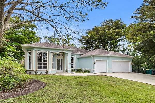 1.59 Acres of Land with Home for Sale in Naples, Florida