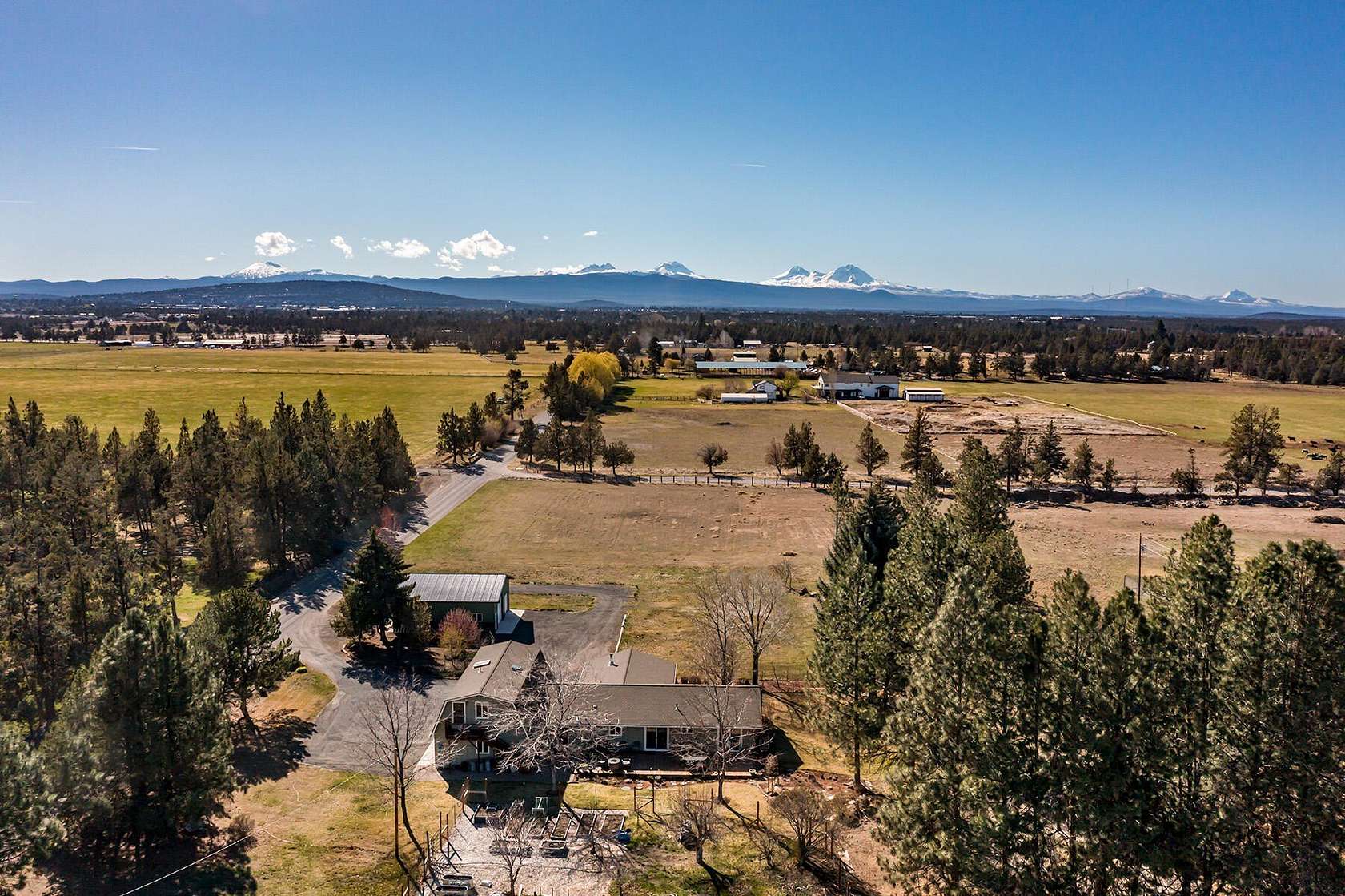 4.54 Acres of Land with Home for Sale in Bend, Oregon