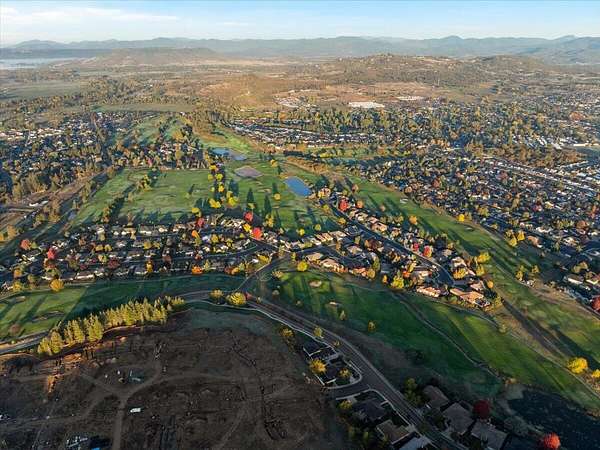 1.3 Acres of Residential Land for Sale in Eagle Point, Oregon