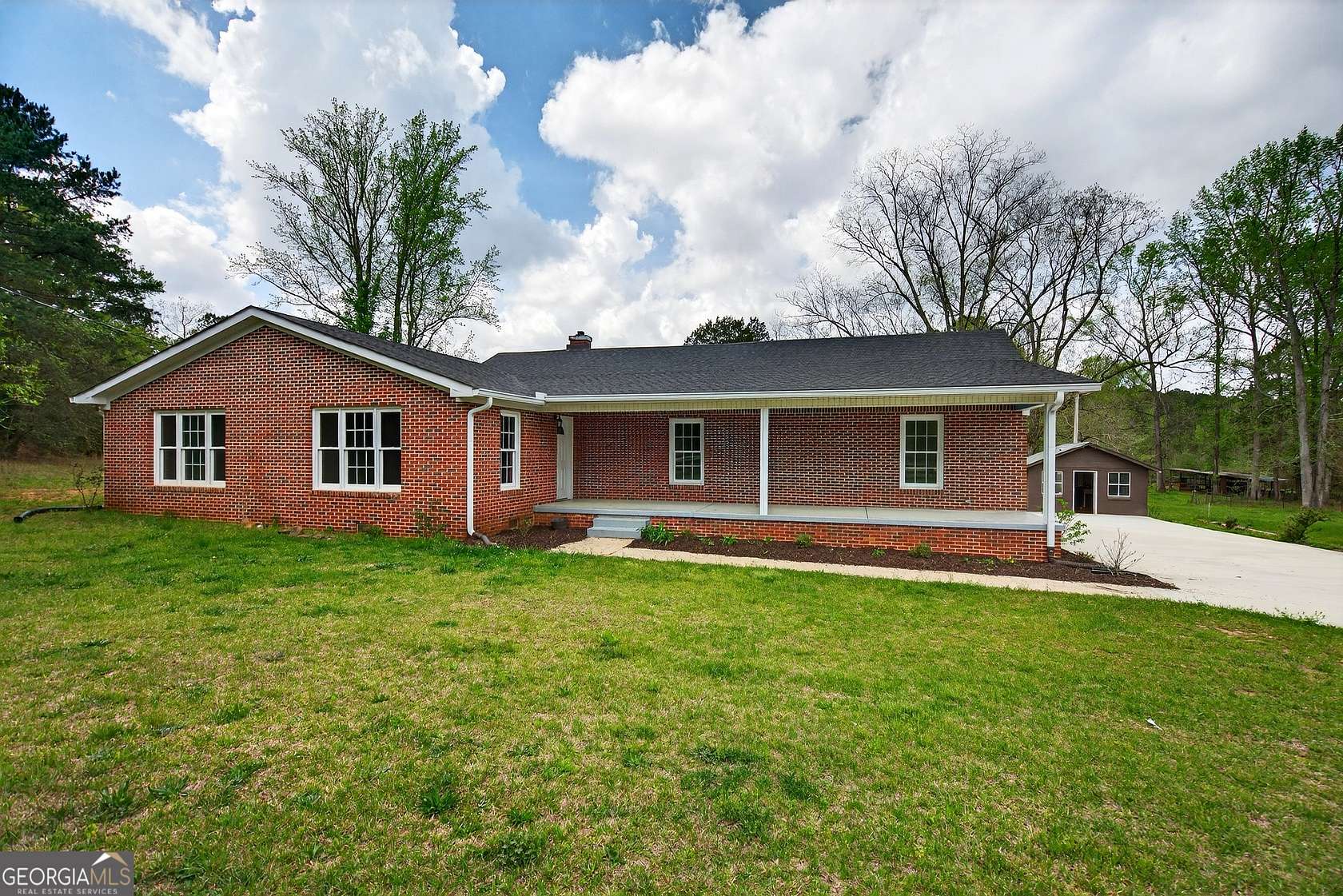 7 Acres of Land with Home for Sale in Pine Mountain, Georgia