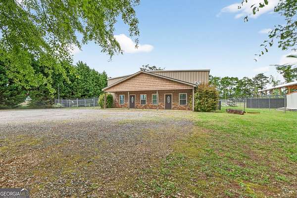 1.79 Acres of Improved Commercial Land for Sale in Zebulon, Georgia