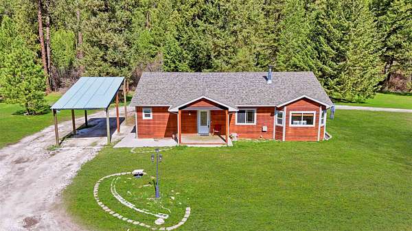 4.12 Acres of Land with Home for Sale in Springdale, Washington