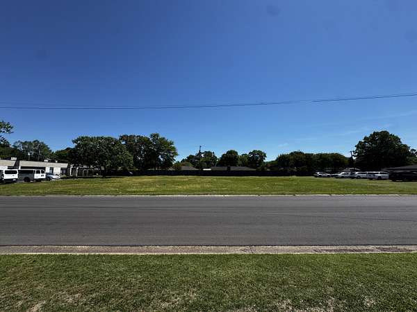 0.76 Acres of Commercial Land for Sale in Columbus, Mississippi