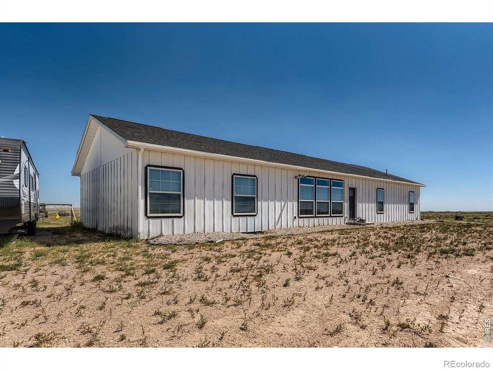 42 Acres of Agricultural Land with Home for Sale in Nunn, Colorado