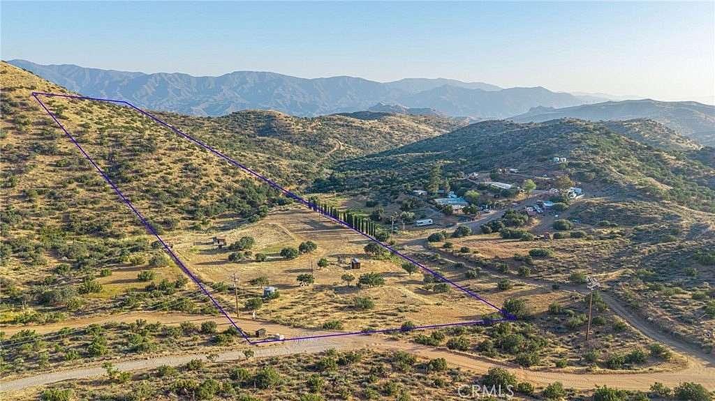 8.8 Acres of Land for Sale in Acton, California