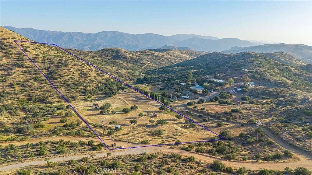 8.8 Acres of Land for Sale in Acton, California