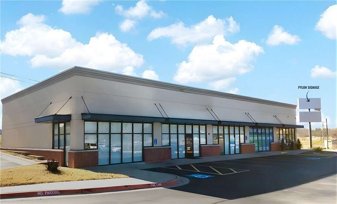 2 Acres of Improved Commercial Land for Lease in Lowell, Arkansas