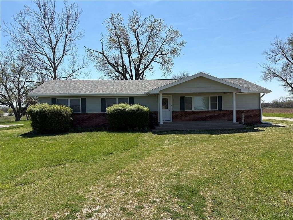 6 Acres of Land with Home for Sale in Moran, Kansas