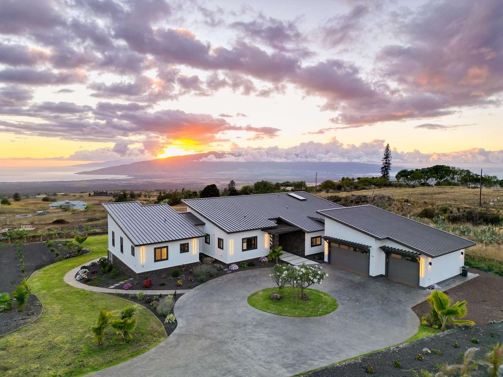 3.3 Acres of Land with Home for Sale in Kula, Hawaii