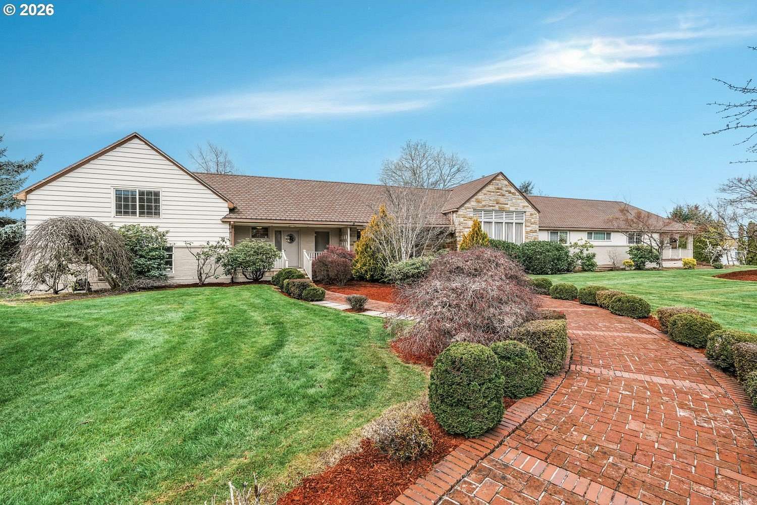 1.8 Acres of Land with Home for Sale in Molalla, Oregon