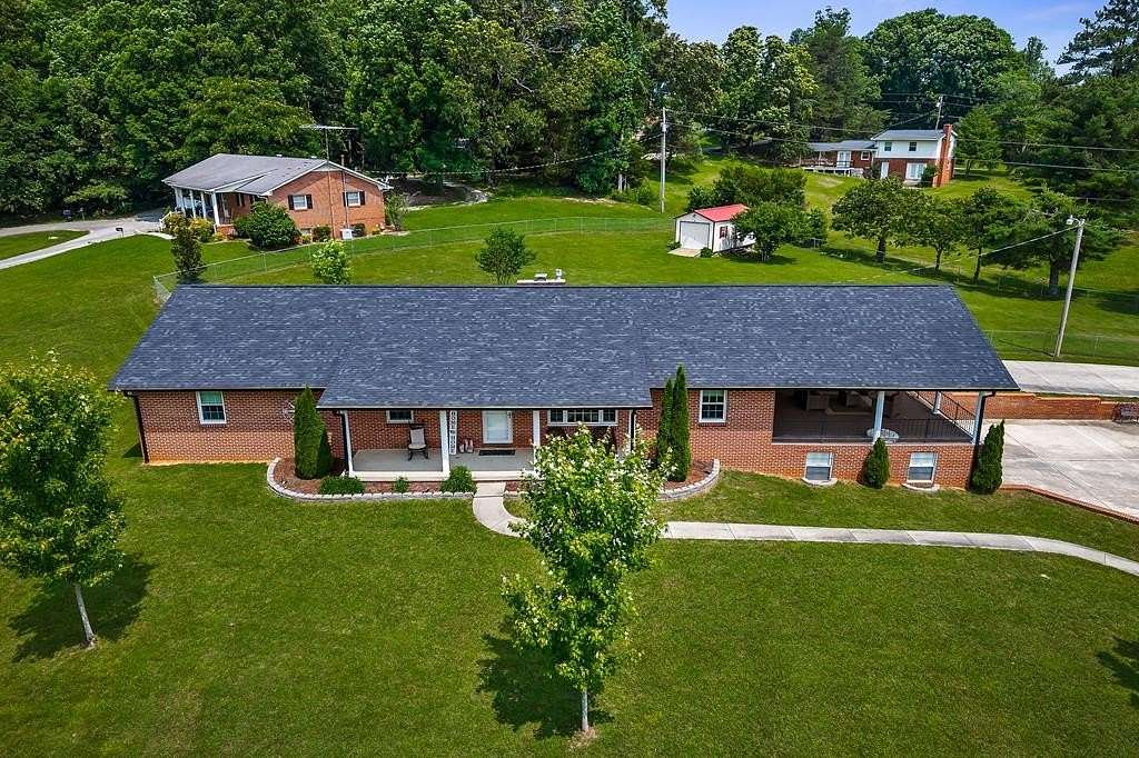 1.86 Acres of Land with Home for Sale in Cookeville, Tennessee