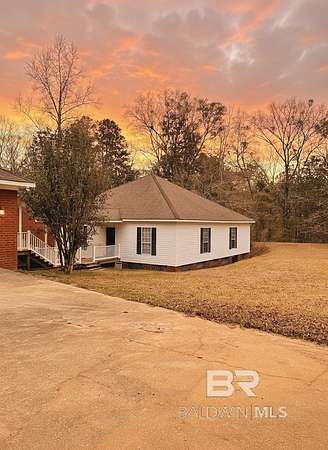 6 Acres of Land with Home for Sale in Bay Minette, Alabama