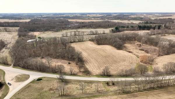 6 Acres of Mixed-Use Land for Sale in Akron, Indiana