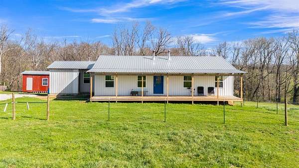 20 Acres of Land with Home for Sale in Glasgow, Kentucky