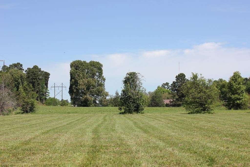5.36 Acres of Mixed-Use Land for Sale in Lufkin, Texas