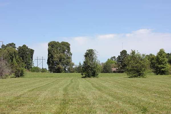 5.36 Acres of Mixed-Use Land for Sale in Lufkin, Texas