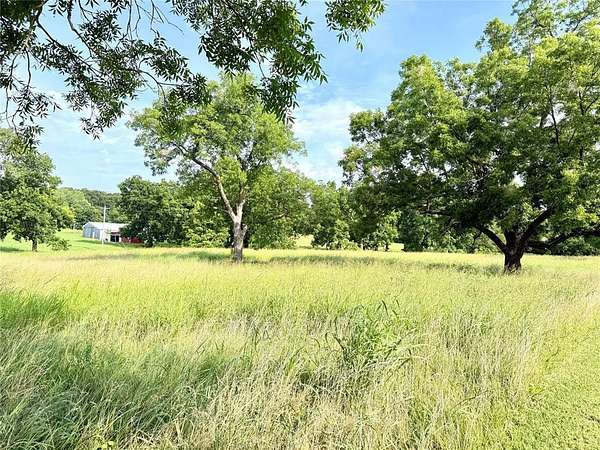 9.5 Acres of Residential Land for Sale in Chandler, Oklahoma