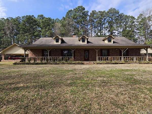 3 Acres of Land with Home for Sale in Camden, Arkansas