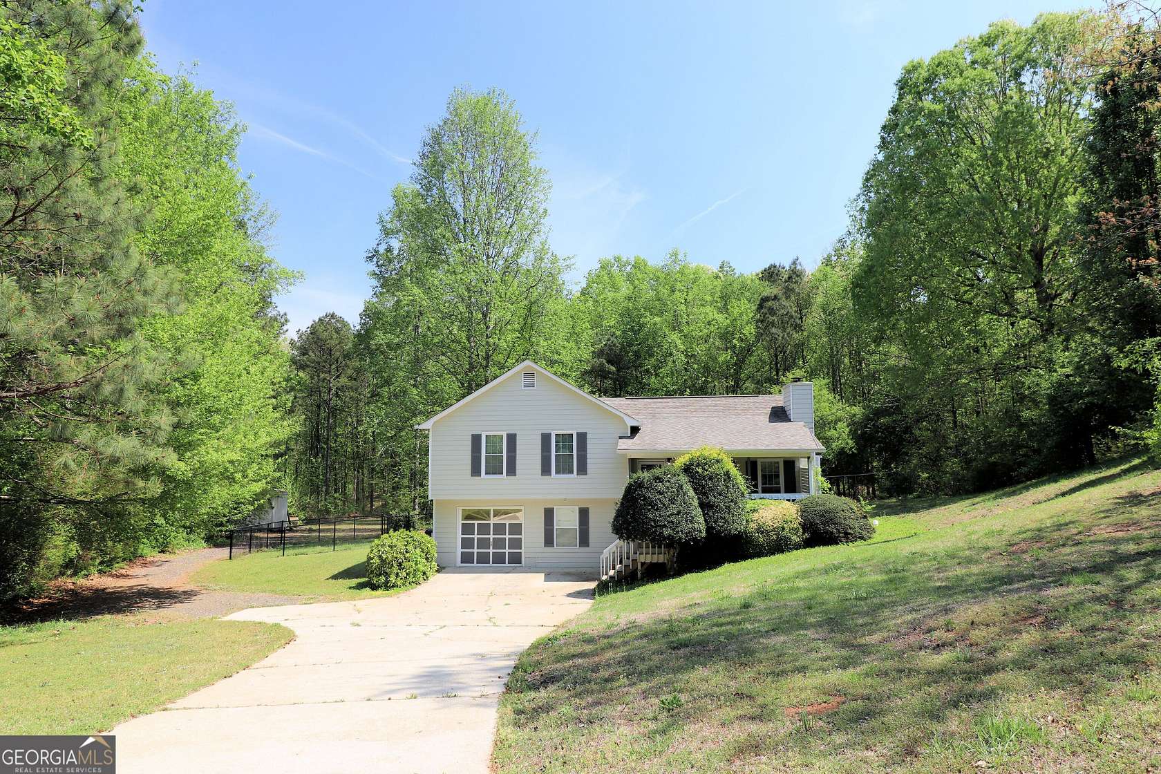 3.42 Acres of Land with Home for Sale in Hiram, Georgia
