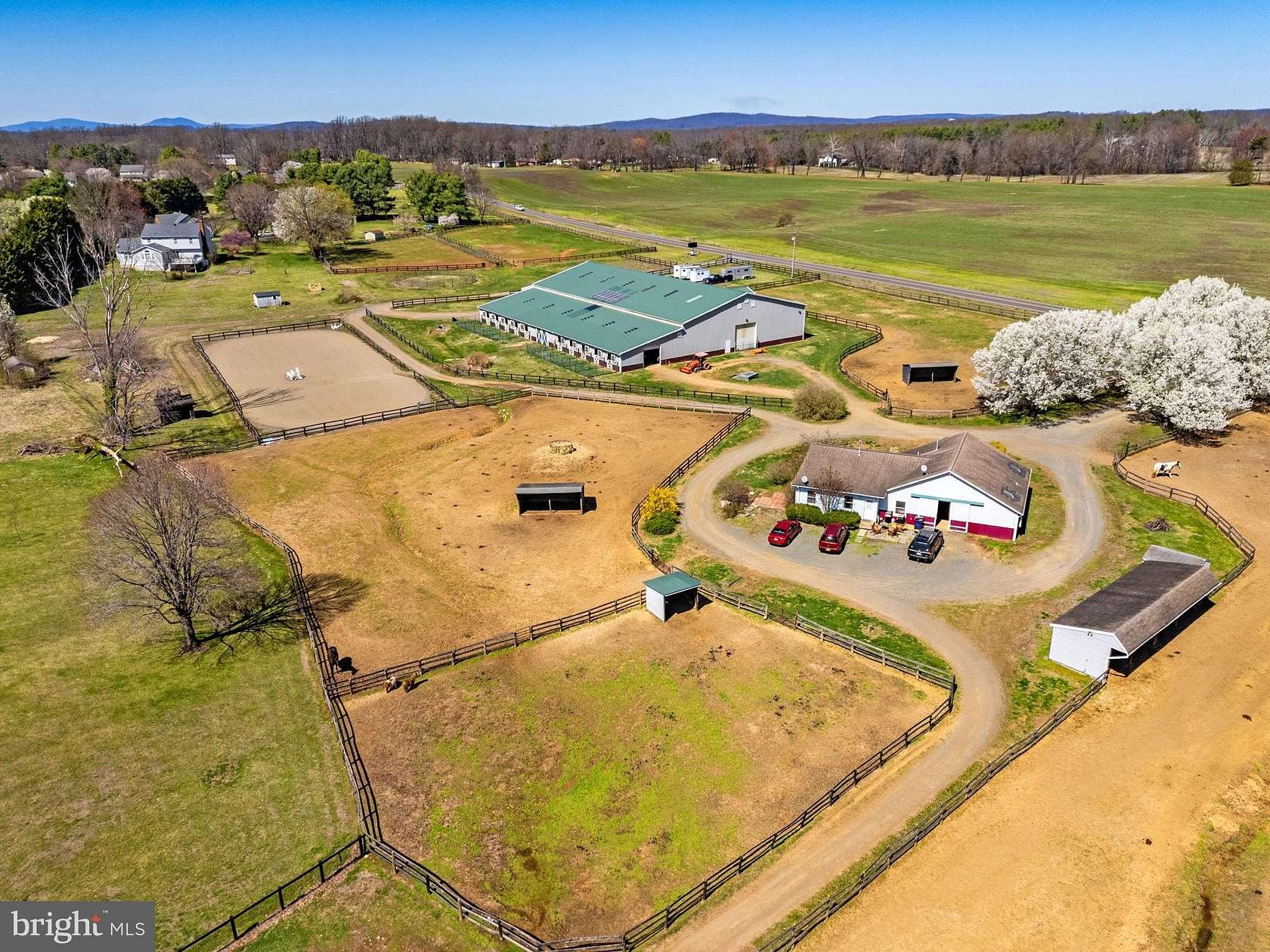 33.3 Acres of Land with Home for Sale in Warrenton, Virginia