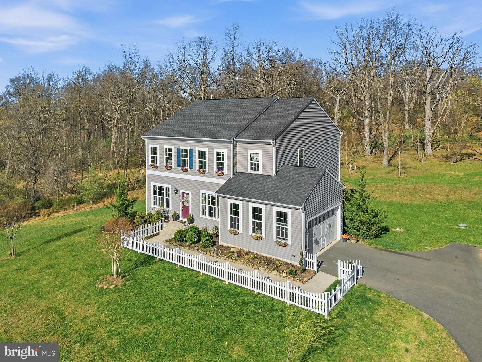 4.55 Acres of Land with Home for Sale in Round Hill, Virginia