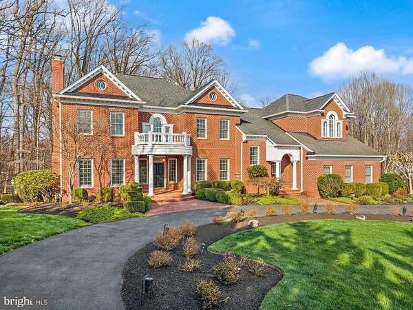 5 Acres of Land with Home for Sale in Fairfax, Virginia