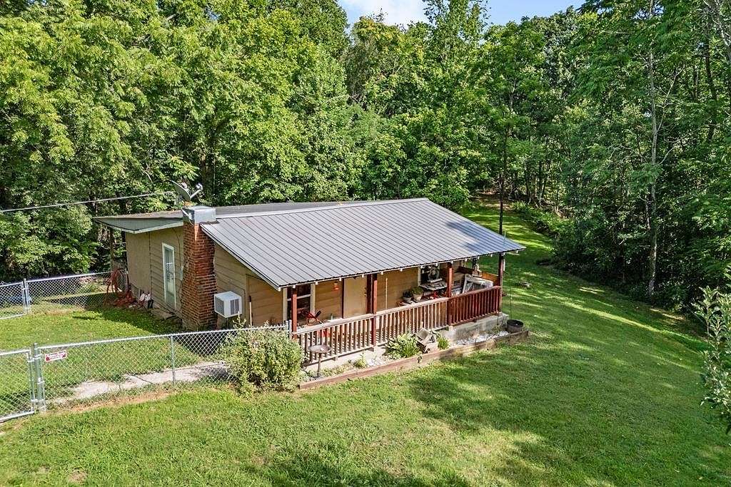 24 Acres of Recreational Land with Home for Sale in Gainesboro, Tennessee