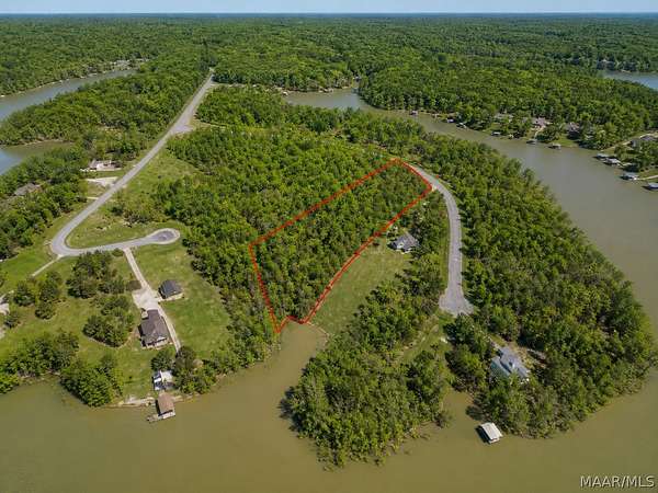 2.19 Acres of Residential Land for Sale in Sylacauga, Alabama