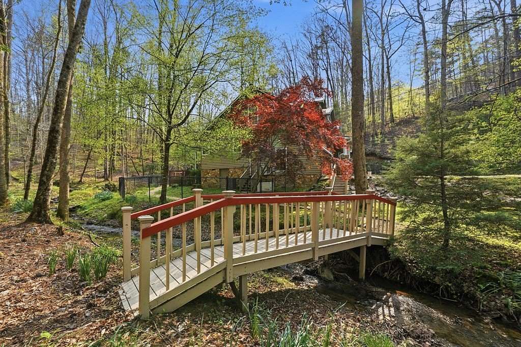 2.22 Acres of Land with Home for Sale in Ellijay, Georgia