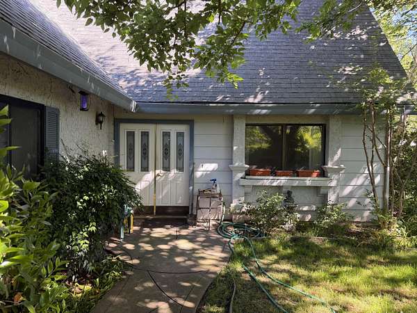 5 Acres of Land with Home for Sale in Palo Cedro, California