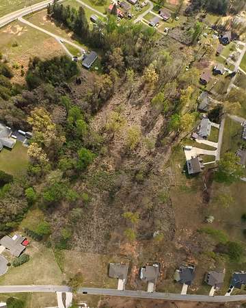 6.9 Acres of Residential Land for Sale in Jasper, Tennessee