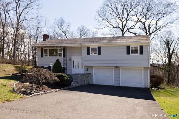 1.63 Acres of Land with Home for Sale in Trumbull, Connecticut