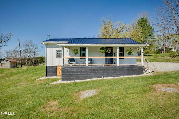 2 Acres of Land with Home for Sale in Duffield, Virginia