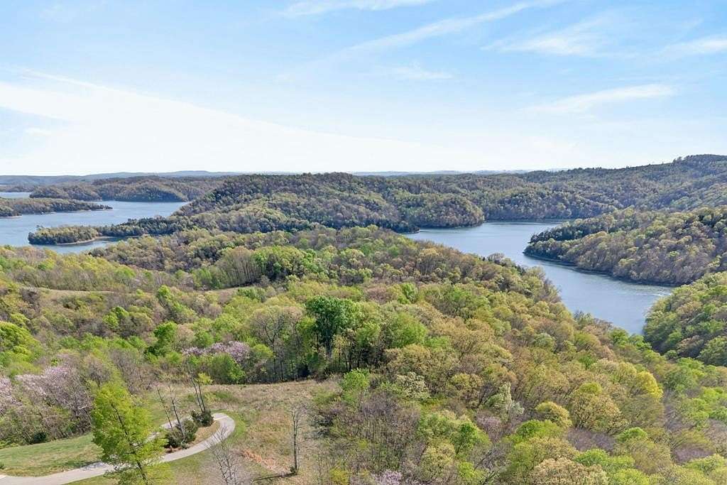 1.12 Acres of Residential Land for Sale in Hilham, Tennessee