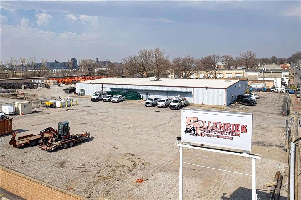 3.23 Acres of Commercial Land for Sale in St. Joseph, Missouri