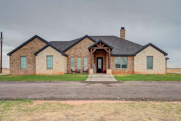 3.19 Acres of Land with Home for Sale in Tahoka, Texas