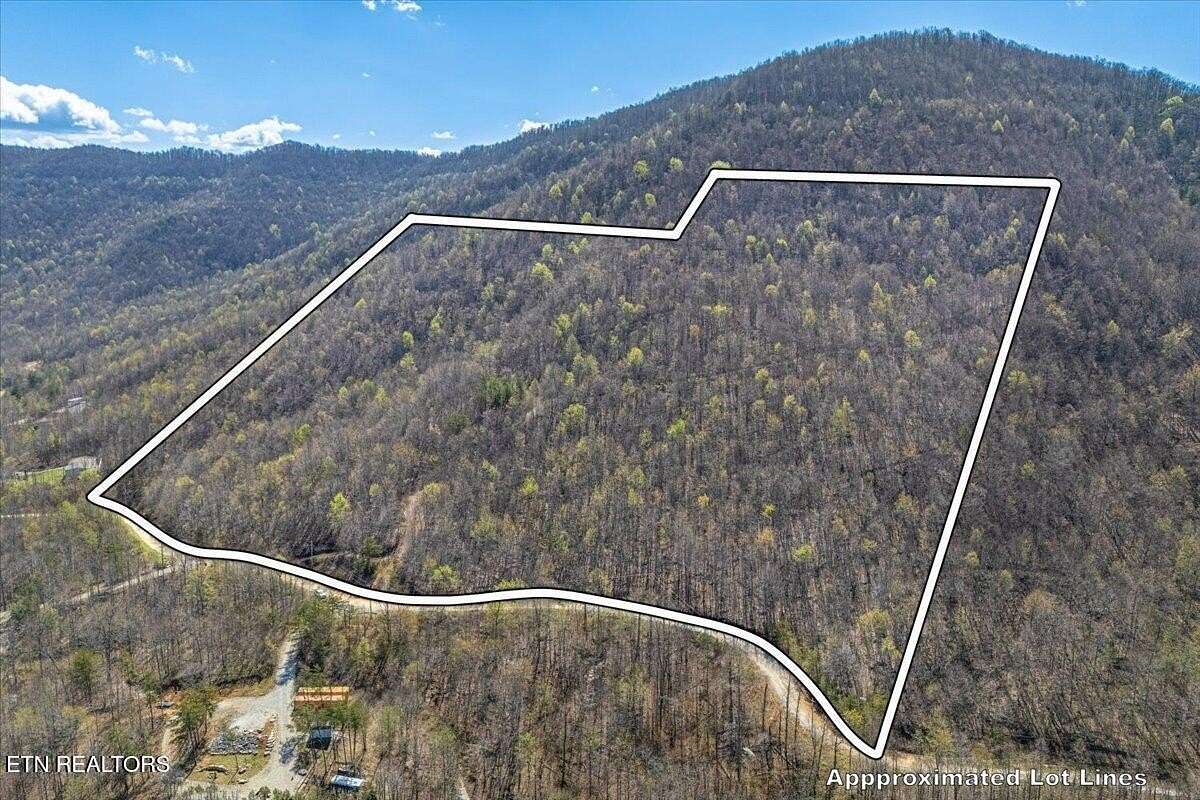 20.7 Acres of Land for Sale in Huntsville, Tennessee