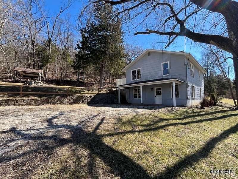 1.52 Acres of Land with Home for Sale in Eureka, Missouri