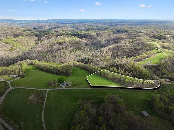 5.18 Acres of Residential Land for Sale in Silver Point, Tennessee