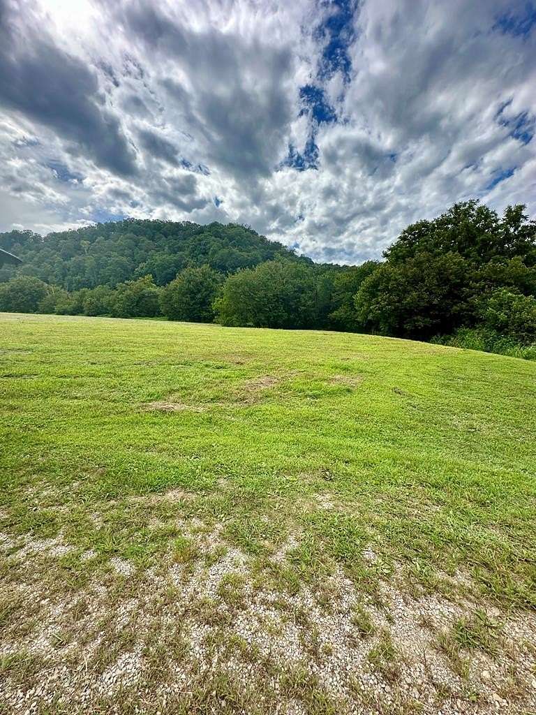 7.6 Acres of Residential Land for Sale in Chavies, Kentucky
